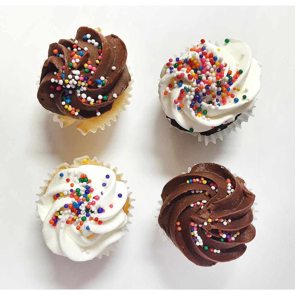 Mini Assorted Chocolate & Vanilla Cupcakes