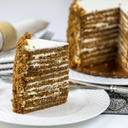 I/W Smith Island Cake Carrot Cake Slices