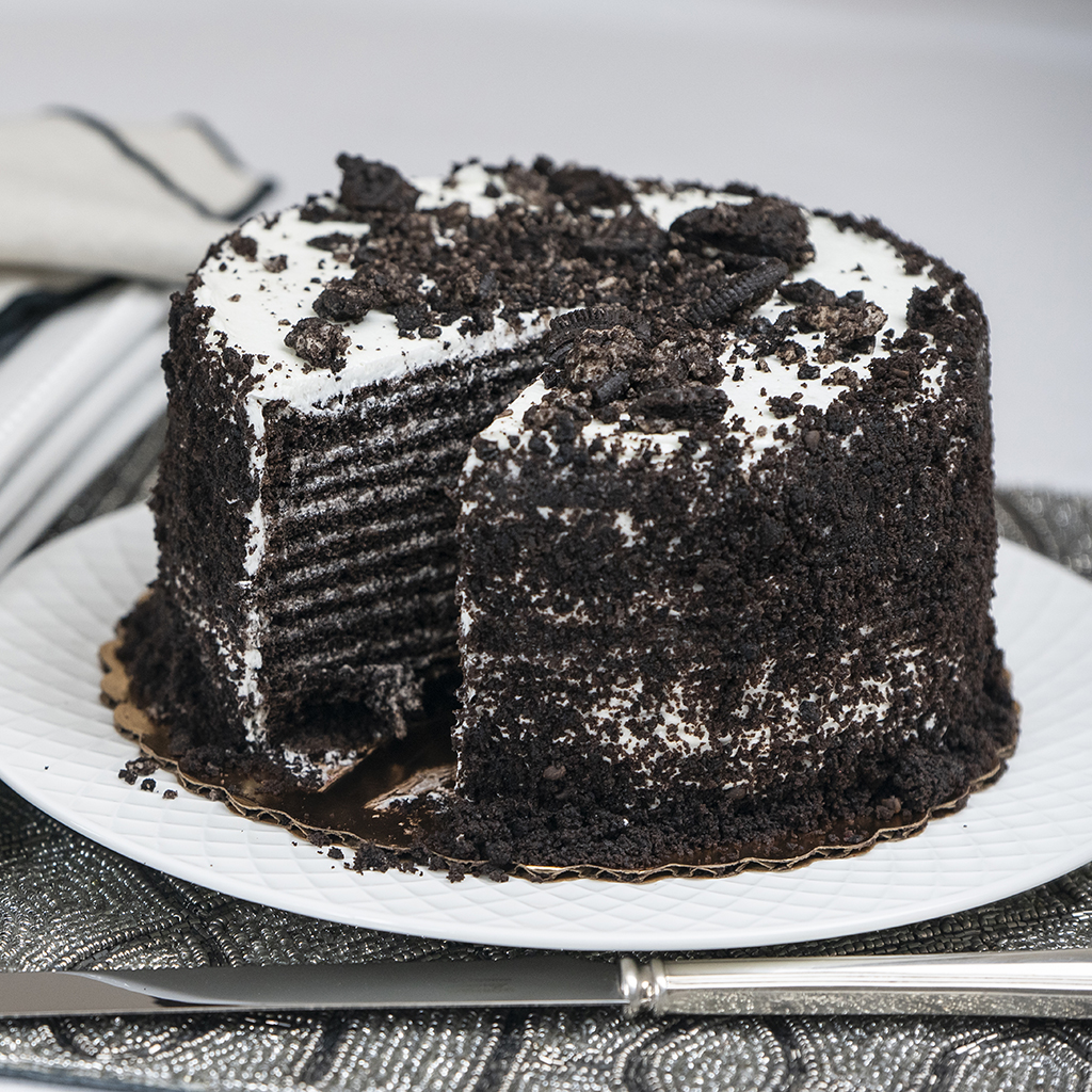 7" Smith Island Cookies N Cream Cakes