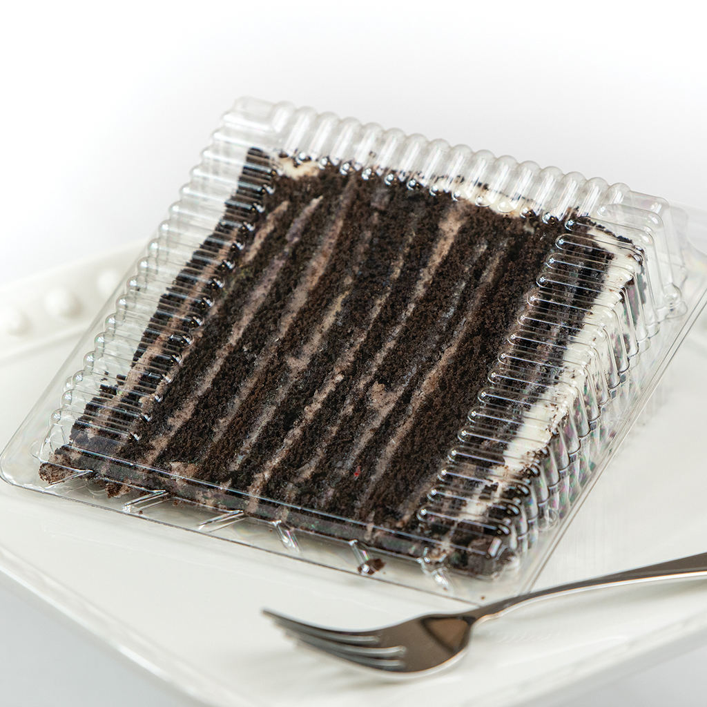 I/W Smith Island Cookies N Cream Cake Slices