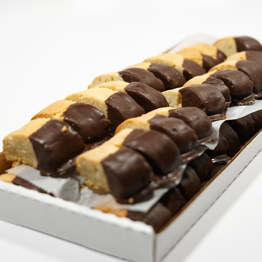 Almond Biscotti  Choc Dip 5# Tray