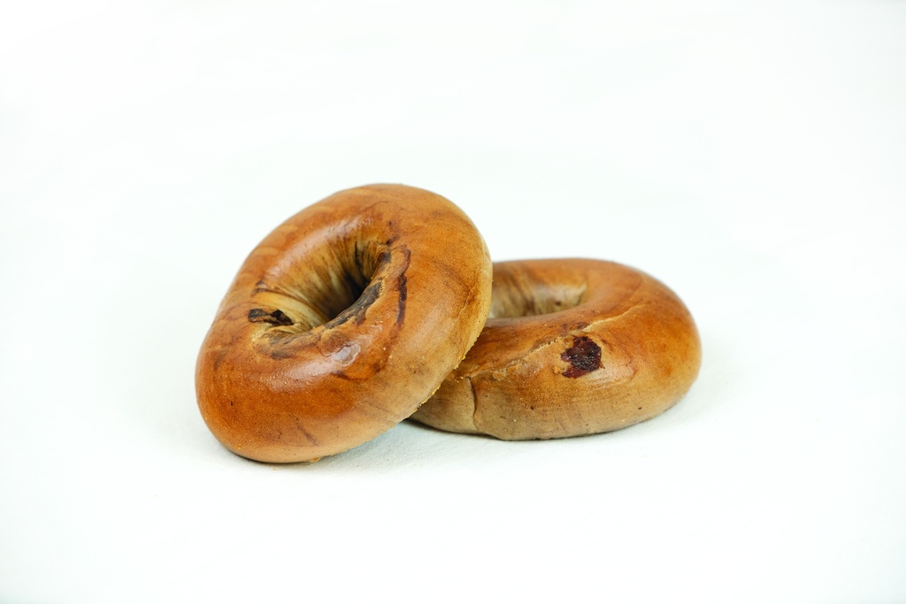 Cinnamon Raisin Bagels 4.5 oz.