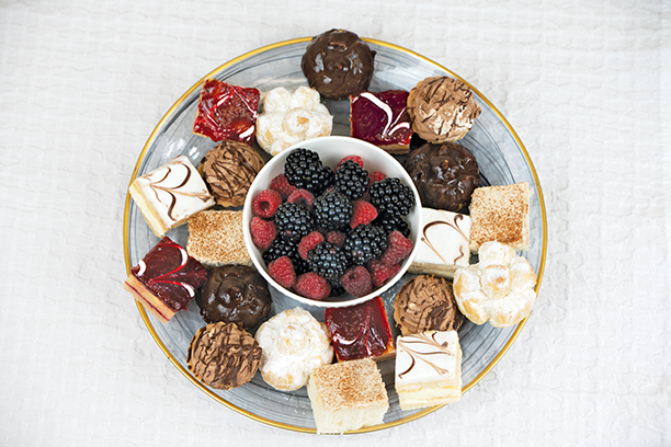 CASE ONLY Banquet Mini Fr. Pastries