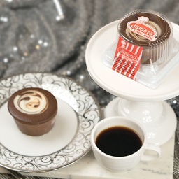 [GR51900] I/W Chocolate Swirl Cheesecake Little Fellas