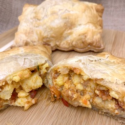 [EFH-112] Hand Pies Bacon Egg & Cheddar 4oz.